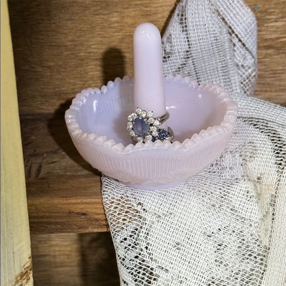 Rare Fenton Pink milk glass Ring/Trinket Holder dish